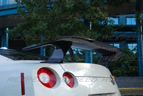 GTR Dry Carbon Wing